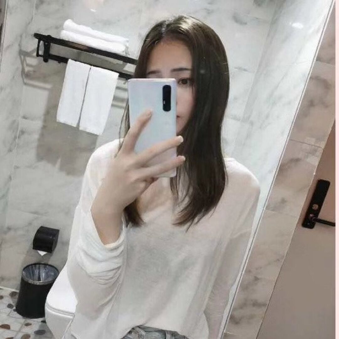 性感小辣妹！服务超用心！